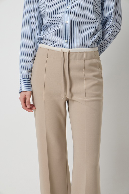 https://img.benettonmall.com/PARTS/KS/25S/SAPT10511BG_MB_D3.jpg