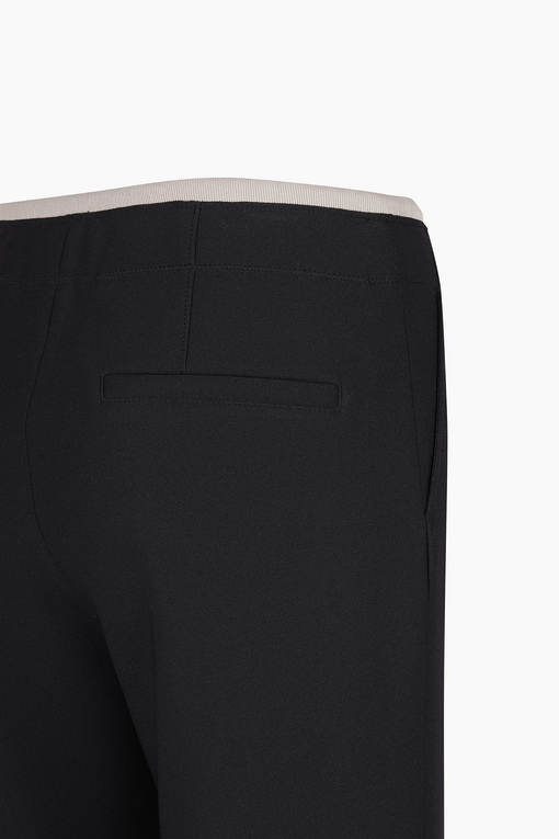 https://img.benettonmall.com/PARTS/KS/25S/SAPT10511BK_MB_D14.jpg
