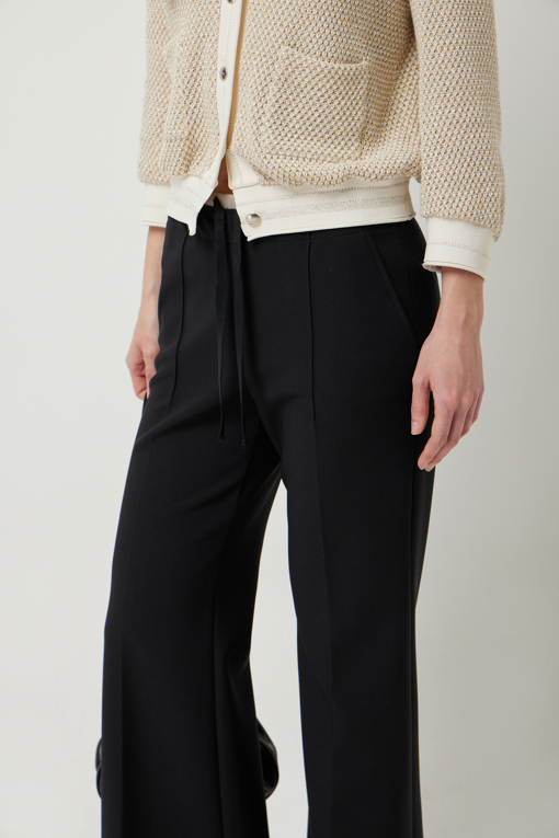 https://img.benettonmall.com/PARTS/KS/25S/SAPT10511BK_MB_D3.jpg