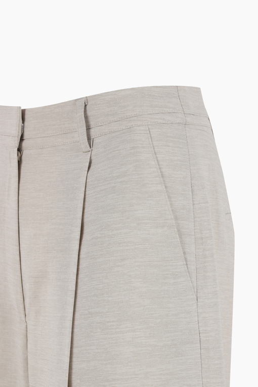 https://img.benettonmall.com/PARTS/KS/25S/SAPT39531BE_MB_D12.jpg