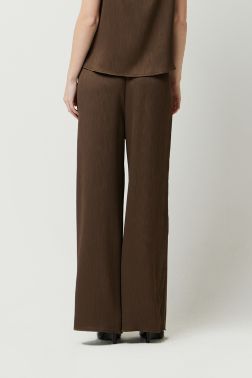 https://img.benettonmall.com/PARTS/KS/25S/SAPT41531BR_MB_D2.jpg