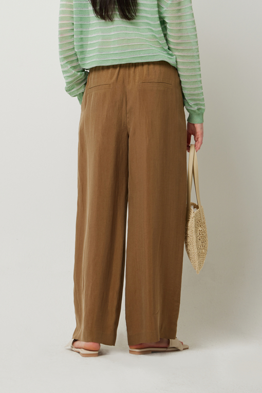 https://img.benettonmall.com/PARTS/KS/25S/SAPT43531CA_MB_D2.jpg