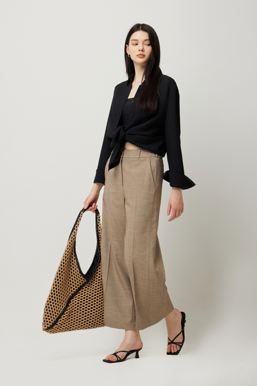 https://img.benettonmall.com/PARTS/KS/25S/SAPT44531BG_MB_D5.jpg