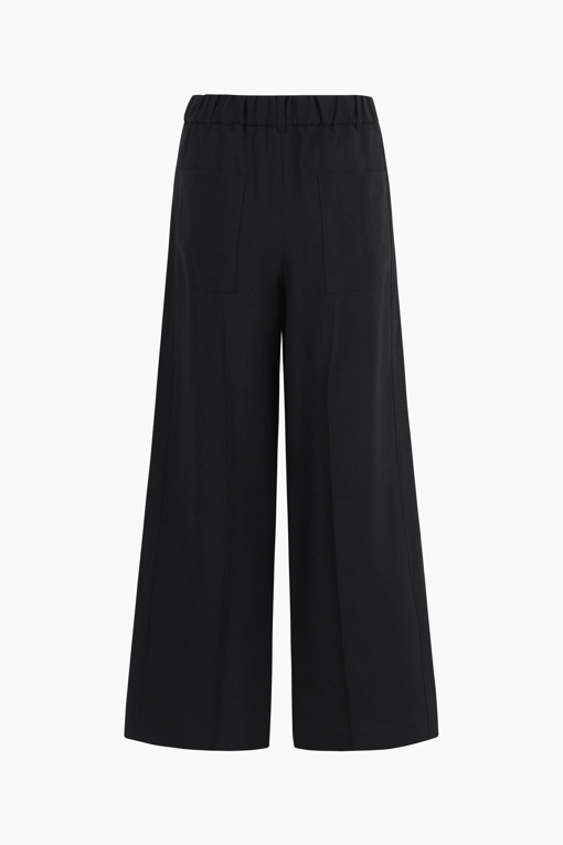 https://img.benettonmall.com/PARTS/KS/25S/SAPT44531BK_MB_D1.jpg