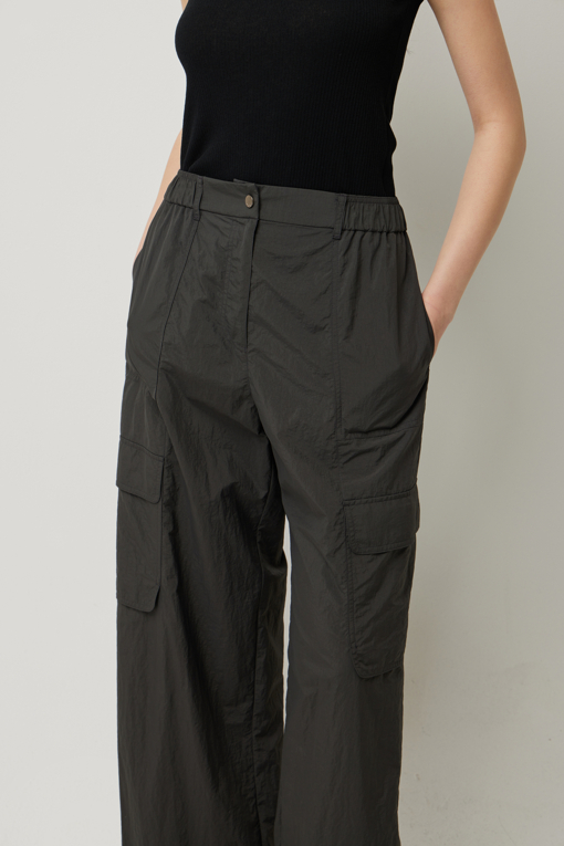 https://img.benettonmall.com/PARTS/KS/25S/SAPT48531DG_MB_D3.jpg