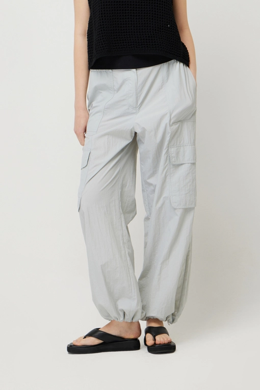 https://img.benettonmall.com/PARTS/KS/25S/SAPT48531LM_MB.jpg