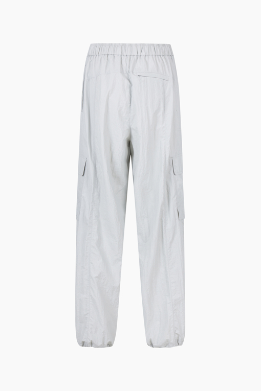 https://img.benettonmall.com/PARTS/KS/25S/SAPT48531LM_MB_D11.jpg