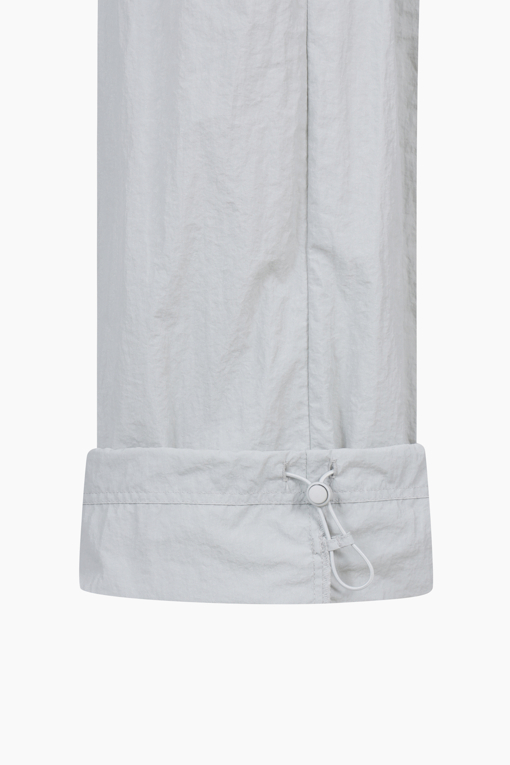 https://img.benettonmall.com/PARTS/KS/25S/SAPT48531LM_MB_D13.jpg