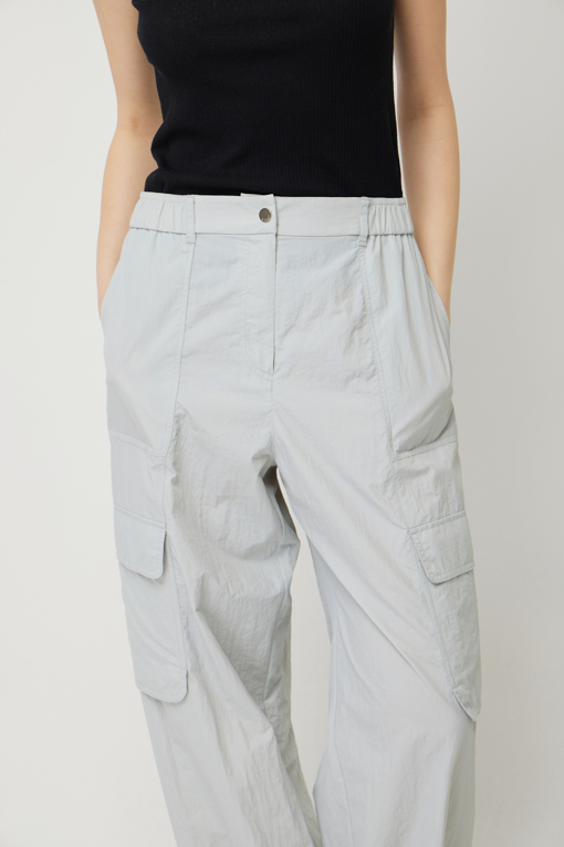 https://img.benettonmall.com/PARTS/KS/25S/SAPT48531LM_MB_D3.jpg
