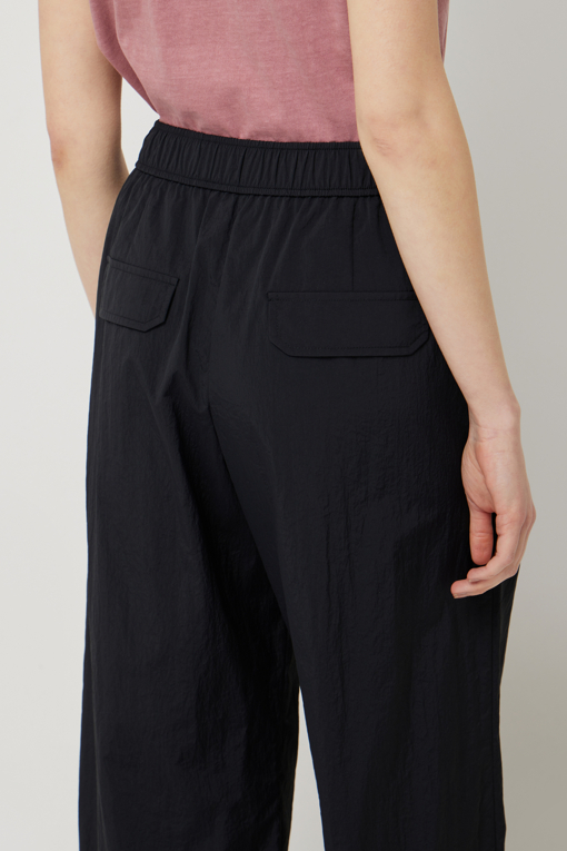 https://img.benettonmall.com/PARTS/KS/25S/SAPT80531BK_MB_D4.jpg