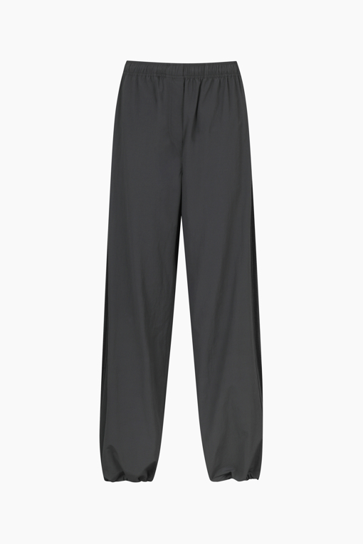 https://img.benettonmall.com/PARTS/KS/25S/SAPT90531DG_MB_D10.jpg