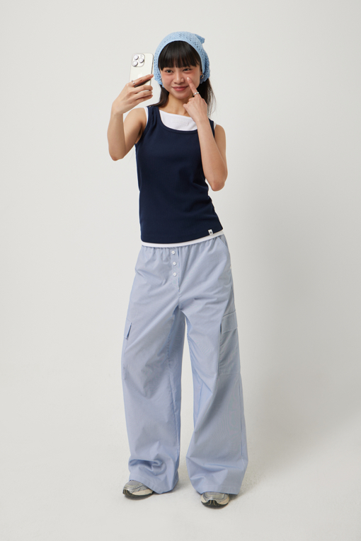 https://img.benettonmall.com/PARTS/KS/25S/SAPT91531NY_MB_D5.jpg