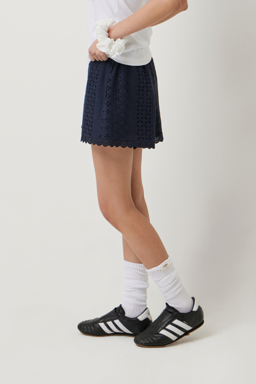 https://img.benettonmall.com/PARTS/KS/25S/SAPT92531NY_MB_D1.jpg