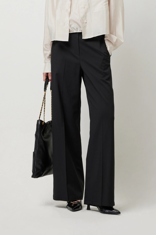 https://img.benettonmall.com/PARTS/KS/25S/SAPTE4531BK_MB.jpg