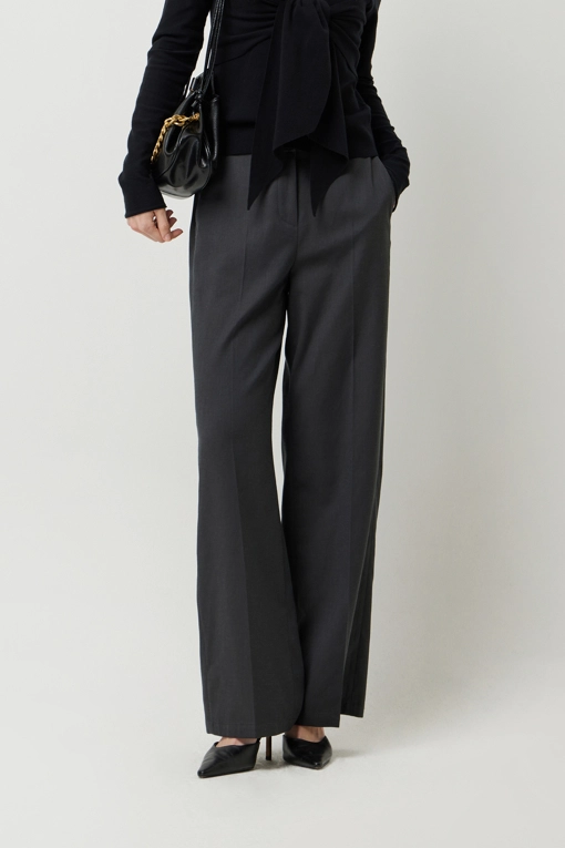 https://img.benettonmall.com/PARTS/KS/25S/SAPTE4531CG_MB.jpg