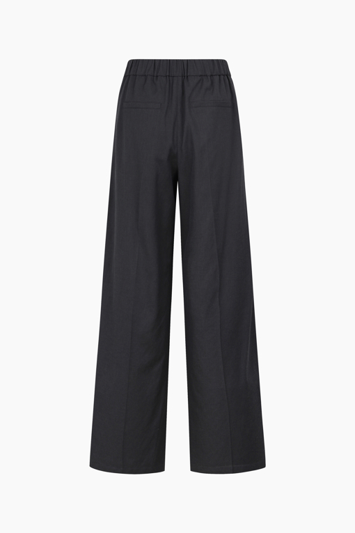 https://img.benettonmall.com/PARTS/KS/25S/SAPTE4531CG_MB_D11.jpg