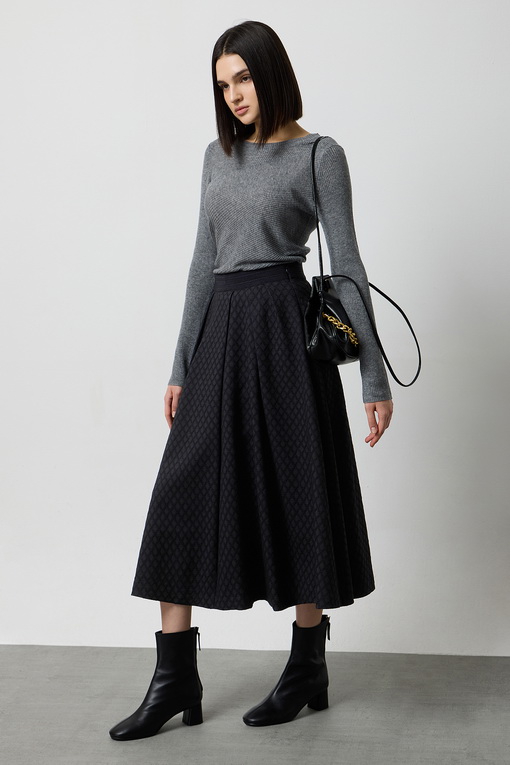 https://img.benettonmall.com/PARTS/KS/25S/SASK01511BK_MB_D4.jpg