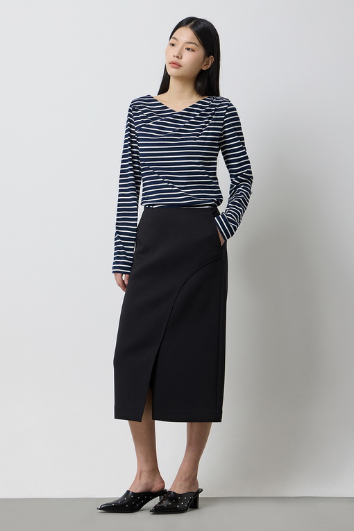 https://img.benettonmall.com/PARTS/KS/25S/SASK03511BK_MB_D1.jpg