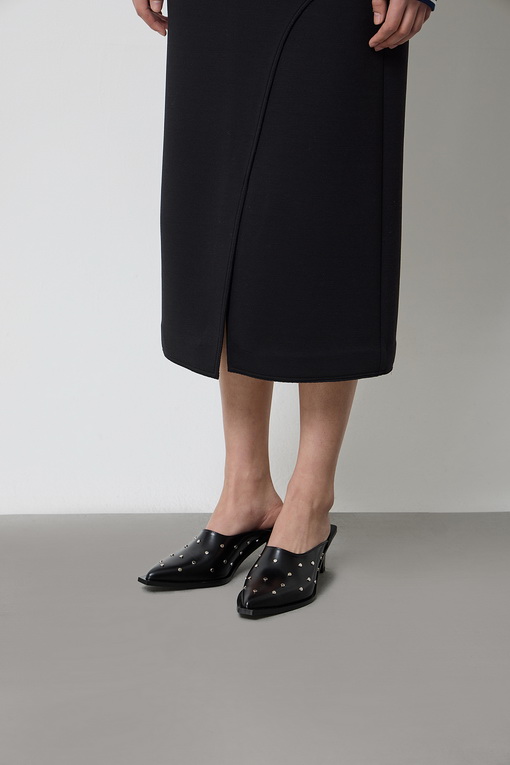 https://img.benettonmall.com/PARTS/KS/25S/SASK03511BK_MB_D4.jpg