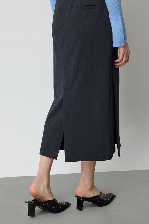 https://img.benettonmall.com/PARTS/KS/25S/SASK05511MG_MB_D4.jpg