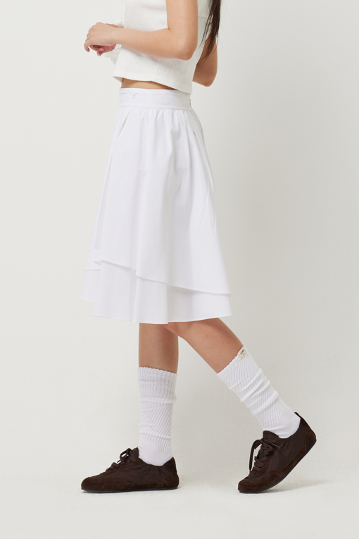 https://img.benettonmall.com/PARTS/KS/25S/SASK91531WH_MB_D1.jpg