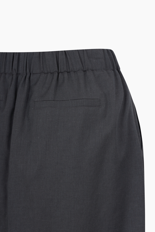 https://img.benettonmall.com/PARTS/KS/25S/SASKE1531CG_MB_D13.jpg