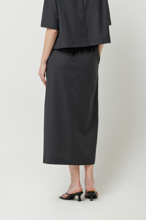 https://img.benettonmall.com/PARTS/KS/25S/SASKE1531CG_MB_D2.jpg