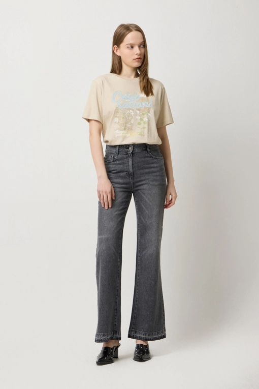 https://img.benettonmall.com/PARTS/KS/25S/SATS07511BE_MB.jpg