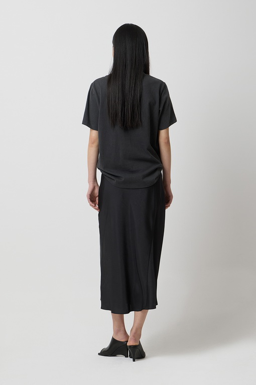 https://img.benettonmall.com/PARTS/KS/25S/SATS07511DG_MB_D2.jpg