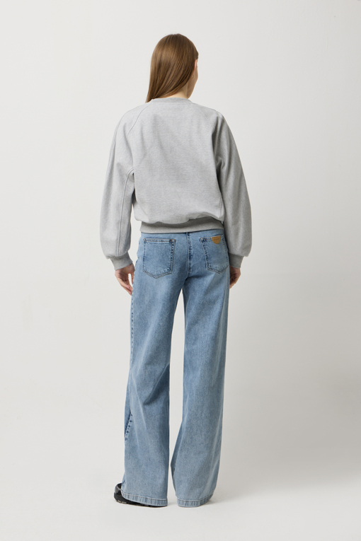 https://img.benettonmall.com/PARTS/KS/25S/SATS14511MG_MB_D2.jpg