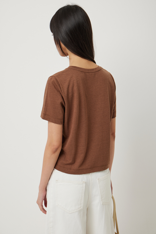 https://img.benettonmall.com/PARTS/KS/25S/SATS36531BR_MB_D4.jpg