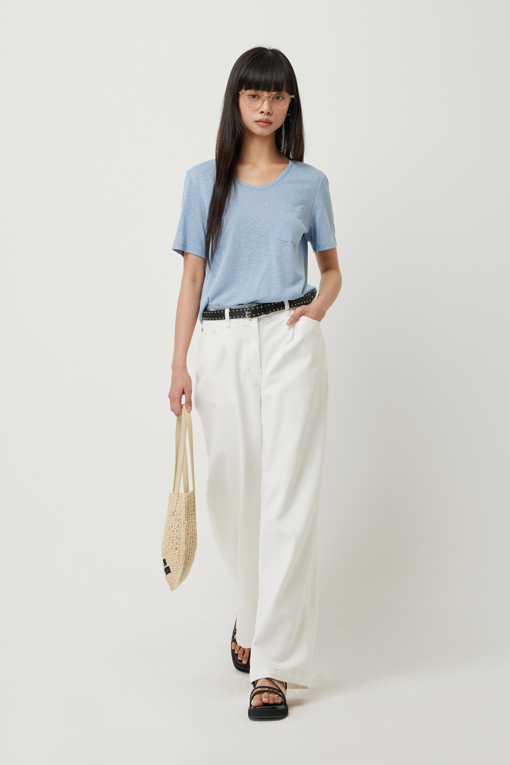 https://img.benettonmall.com/PARTS/KS/25S/SATS37531BL_MB_D5.jpg