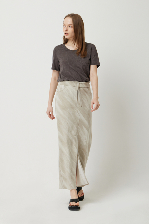 https://img.benettonmall.com/PARTS/KS/25S/SATS37531DW_MB_D5.jpg
