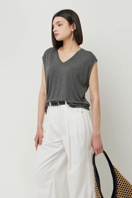 https://img.benettonmall.com/PARTS/KS/25S/SATS55531DG_MB_D1.jpg