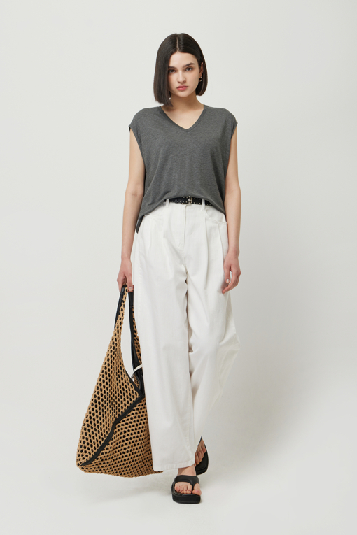 https://img.benettonmall.com/PARTS/KS/25S/SATS55531DG_MB_D5.jpg