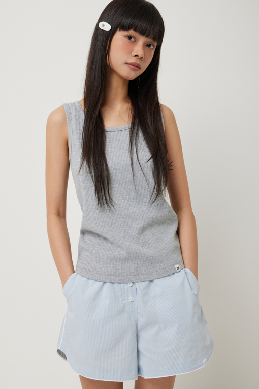 https://img.benettonmall.com/PARTS/KS/25S/SATS91531MG_MB_D3.jpg