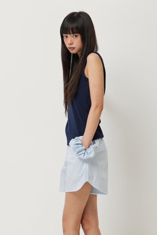 https://img.benettonmall.com/PARTS/KS/25S/SATS91531NY_MB_D1.jpg