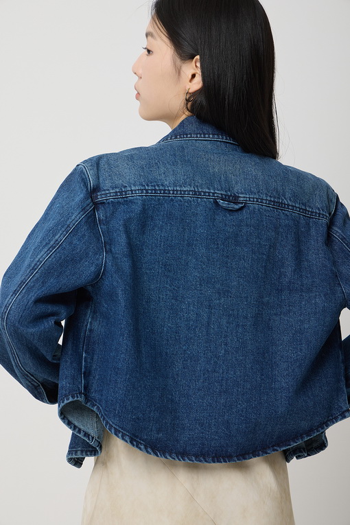 https://img.benettonmall.com/PARTS/KS/25S/SAWS04511BL_MB_D4.jpg