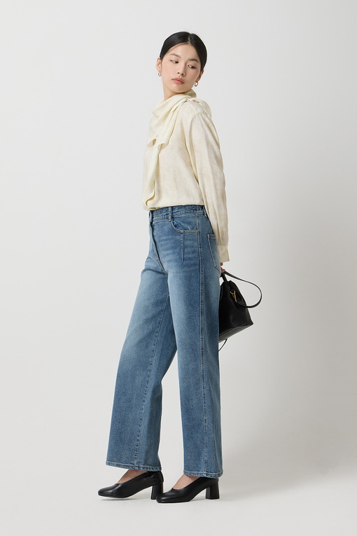 https://img.benettonmall.com/PARTS/KS/25S/SAWS07511IV_MB_D1.jpg