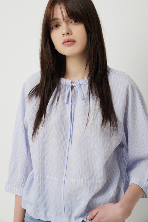 https://img.benettonmall.com/PARTS/KS/25S/SAWS38531BL_MB_D3.jpg