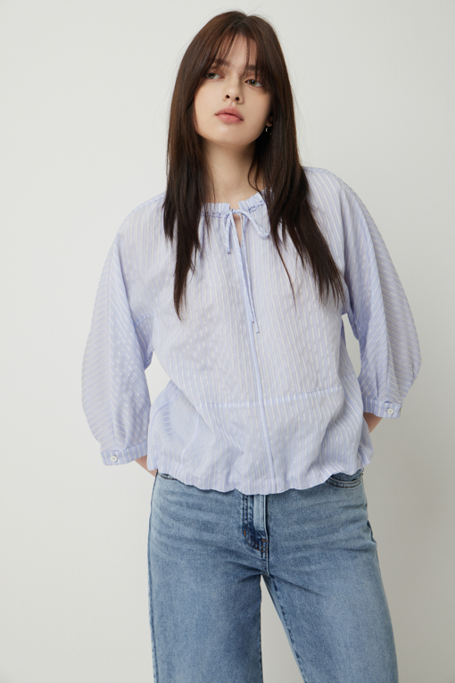 https://img.benettonmall.com/PARTS/KS/25S/SAWS38531BL_MB_D4.jpg