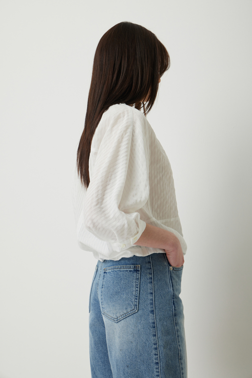 https://img.benettonmall.com/PARTS/KS/25S/SAWS38531WH_MB_D4.jpg