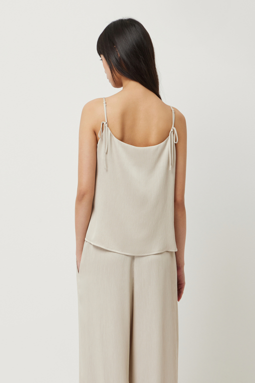 https://img.benettonmall.com/PARTS/KS/25S/SAWS41531BE_MB_D2.jpg
