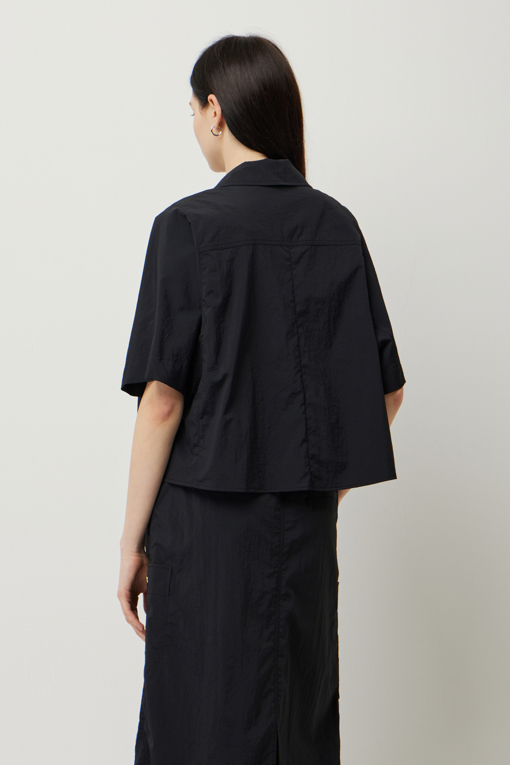 https://img.benettonmall.com/PARTS/KS/25S/SAWS82531BK_MB_D2.jpg