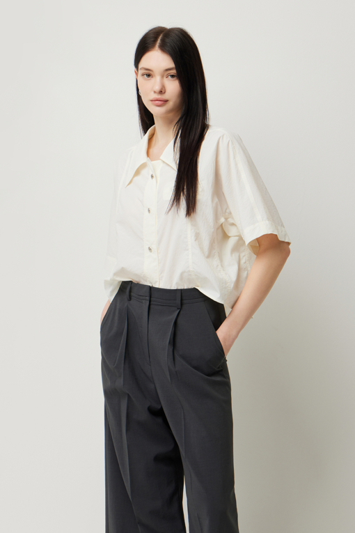 https://img.benettonmall.com/PARTS/KS/25S/SAWS82531IV_MB_D1.jpg