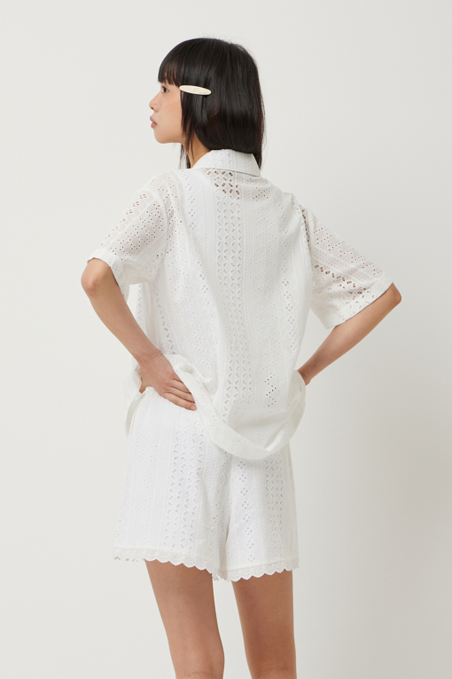 https://img.benettonmall.com/PARTS/KS/25S/SAWS91531WH_MB_D2.jpg