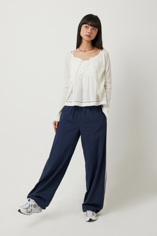 https://img.benettonmall.com/PARTS/KS/25S/SAWS92531WH_MB_D5.jpg