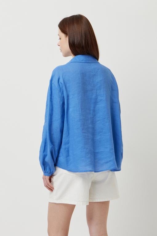 https://img.benettonmall.com/PARTS/KS/25S/SAWSE8531BL_MB_D2.jpg
