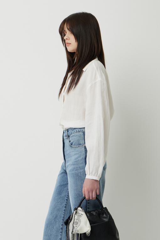 https://img.benettonmall.com/PARTS/KS/25S/SAWSE8531WH_MB_D1.jpg