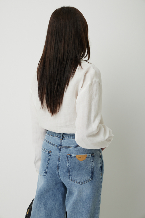https://img.benettonmall.com/PARTS/KS/25S/SAWSE8531WH_MB_D4.jpg